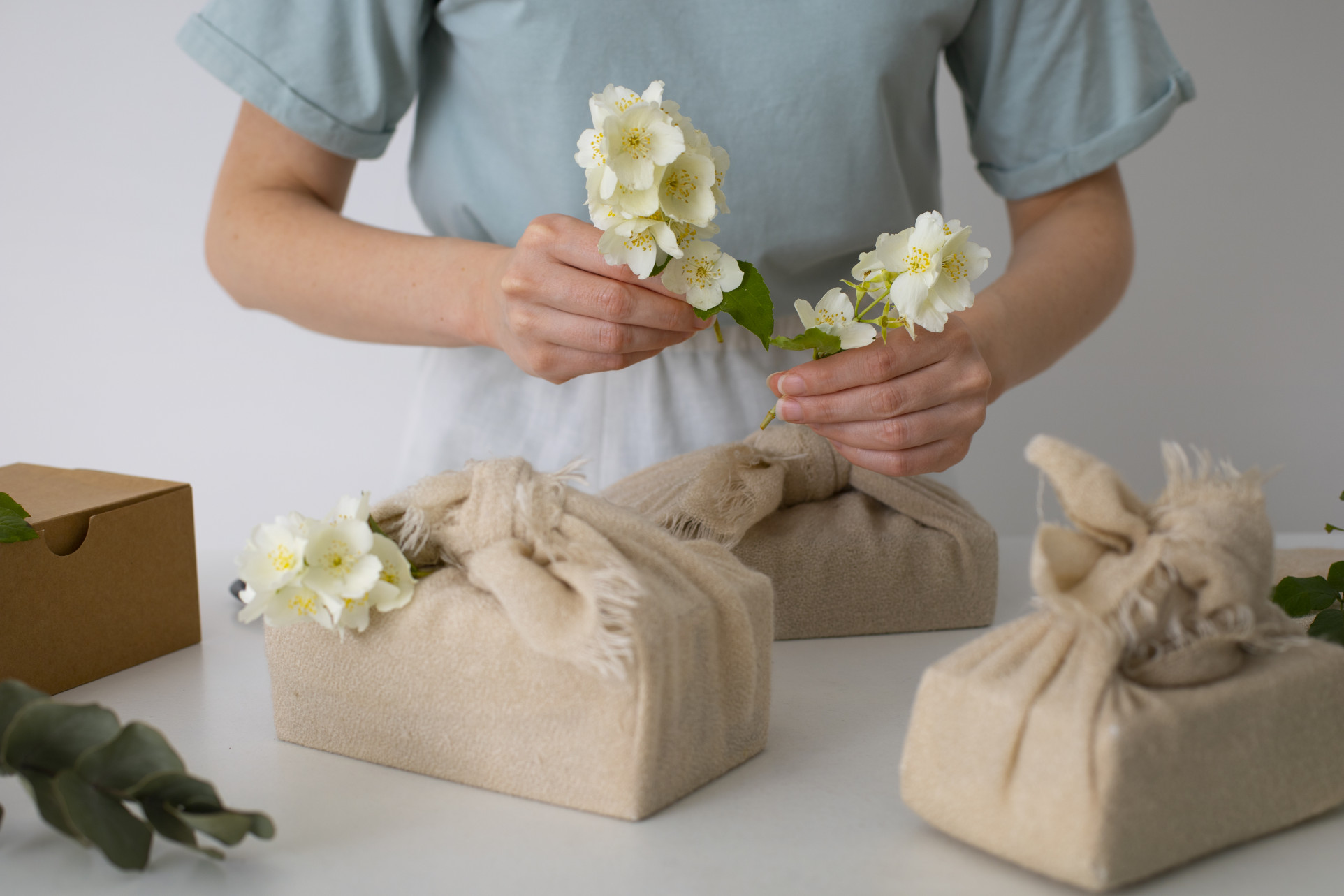 Bisnis undangan dan souvenir