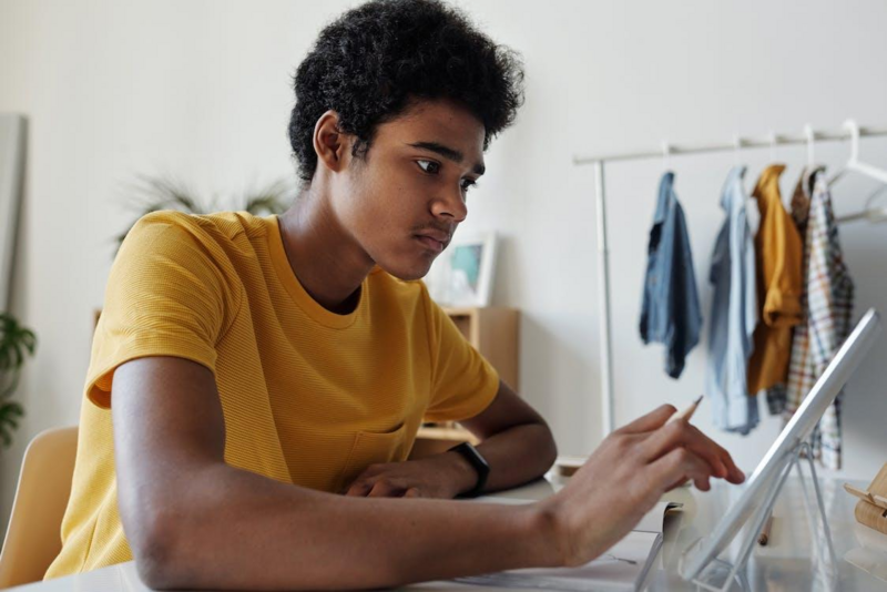 8 Tips Memulai Bisnis untuk Mahasiswa  dengan Modal Minimum, Berikut Pembahasannya